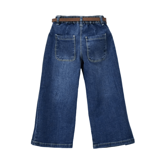 Lockere Jeanshose mit Gürtel