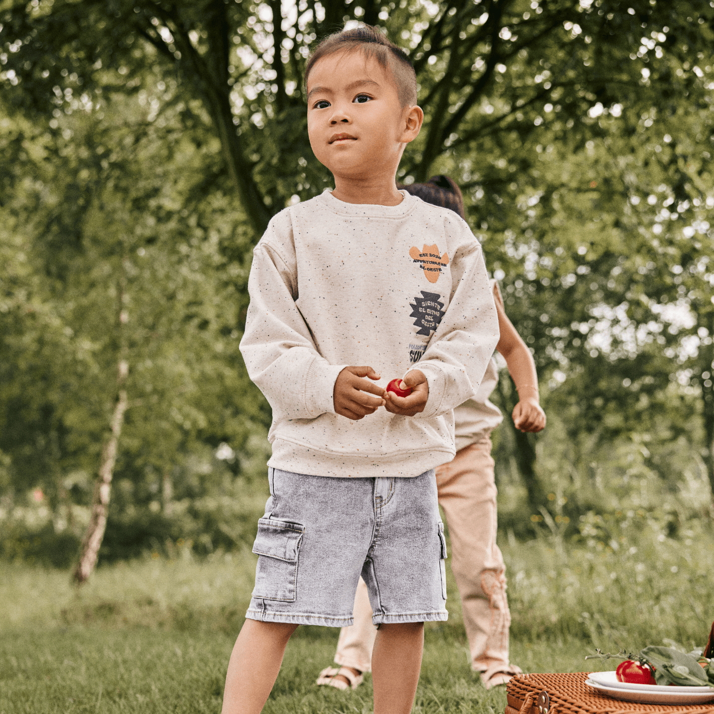 Oversized Sweater Nappy Badges - BergBiber GmbH