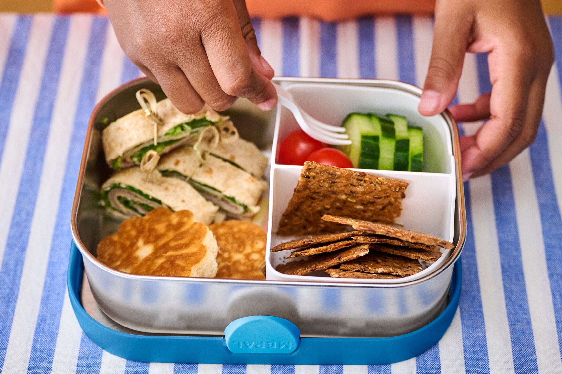 Campus Edelstahl Bento Brotdose mit Gabel