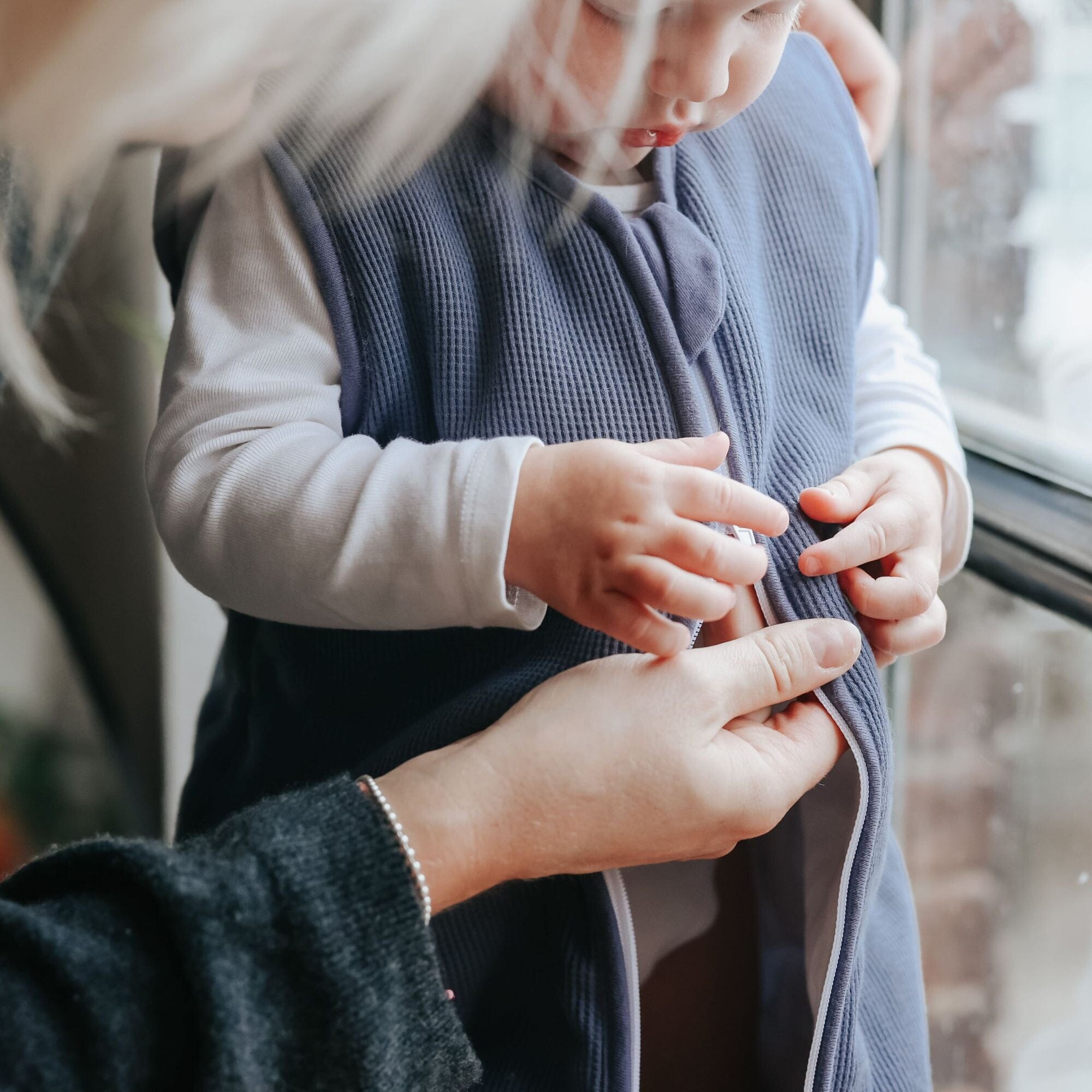 emma & noah Schlafsack mit Umschlag-Fuß 2.5 TOG Essential Blau – Ansicht 4