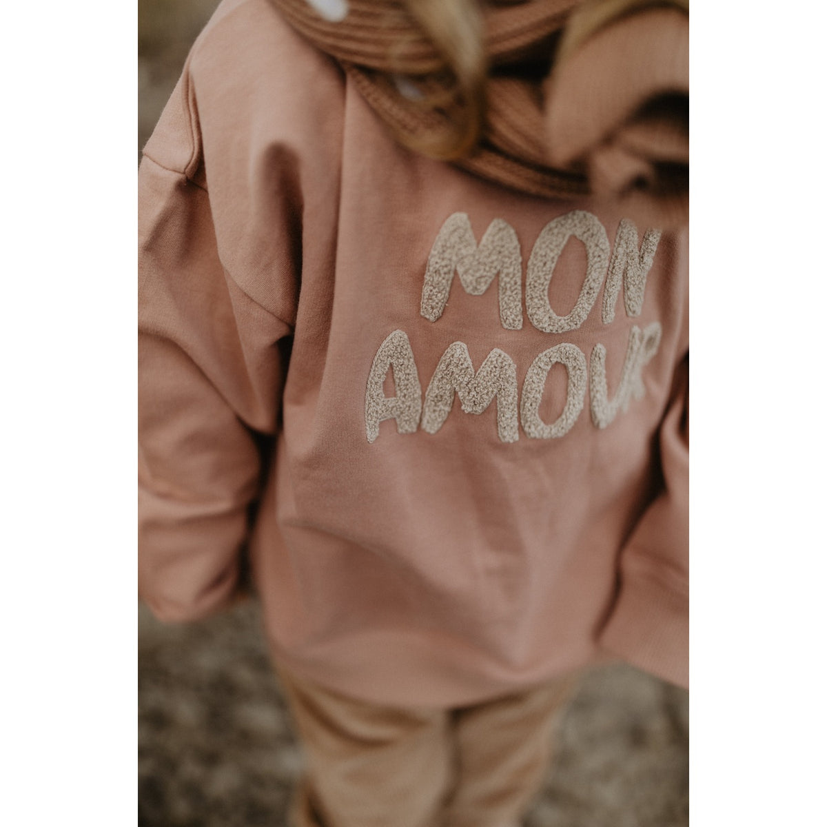 Unisex Oversized Hoodie „Mon Amour“ – Ansicht 4
