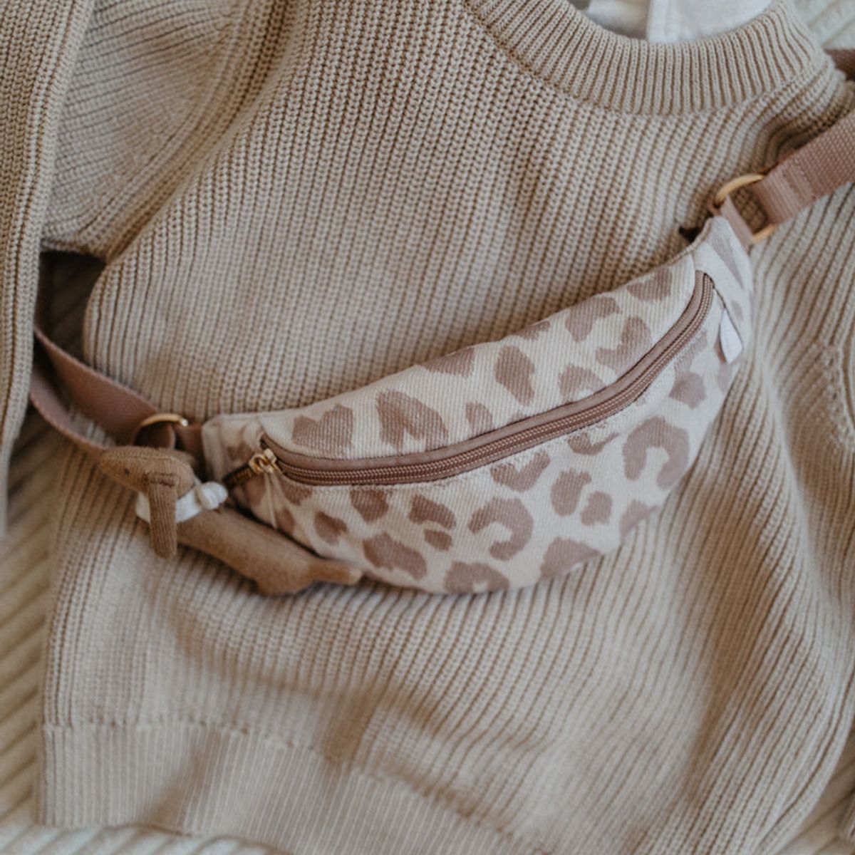 Sling Bag „Leo 8“ – Bild 4