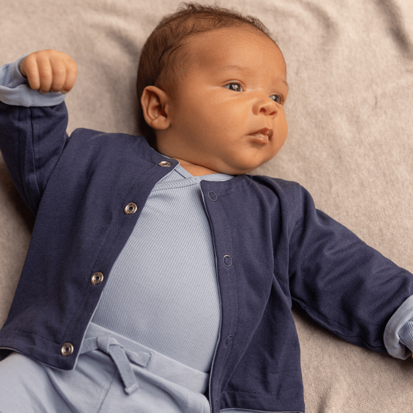 Unisex Cardigan Nowra zum Wenden - BergBiber GmbH